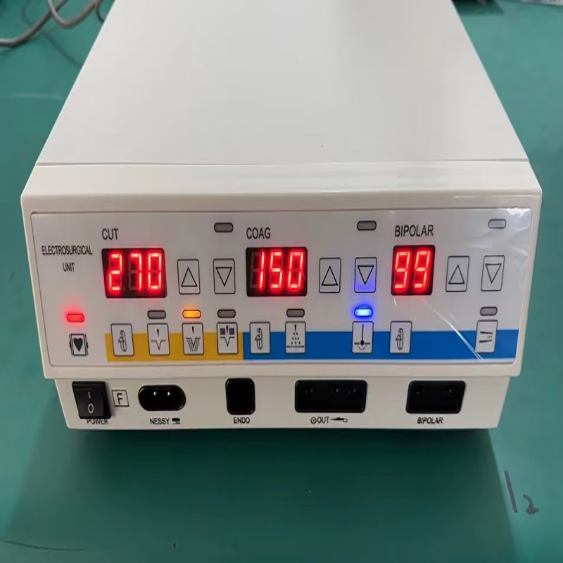Générateur électrochirurgical